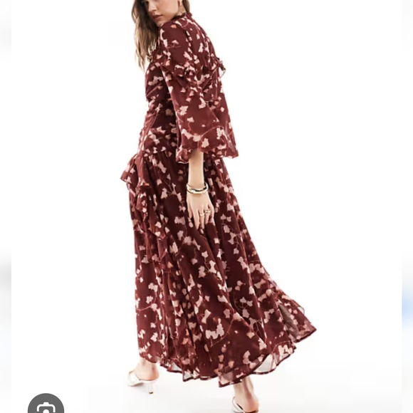 ASOS DESIGN Curve Ruched Bodice Button Maxi Dress w/ Frill Floral Print 16 - Picture 2 of 9